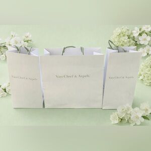 Van Cleef & Arpels Three White Empty Gift Bags 2026 Authentic
